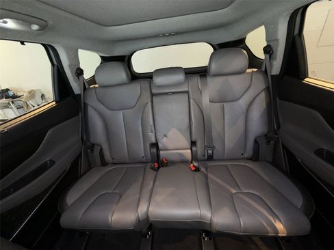 Used 2020 Hyundai Santa Fe Limited image 24