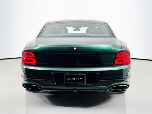 New 2025 Bentley Flying Spur Plug-In Hybrid image 6