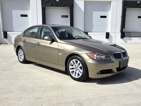Used 2007 BMW 328xi Sedan AWD/4WD image 3
