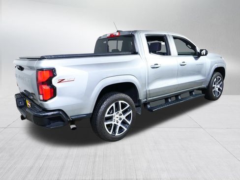 Used 2024 Chevrolet Colorado Z71 w/ Z71 Convenience Package 2 AWD/4WD image 7
