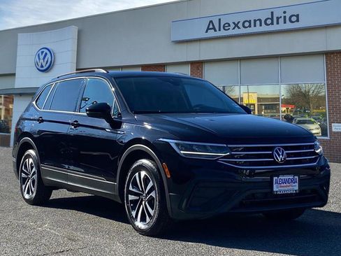 Certified 2024 Volkswagen Tiguan S image 1