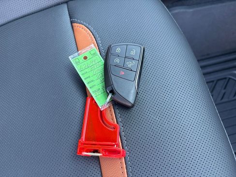 New 2026 GMC Sierra 2500 AT4 w/ AT4 Premium Plus Package image 48