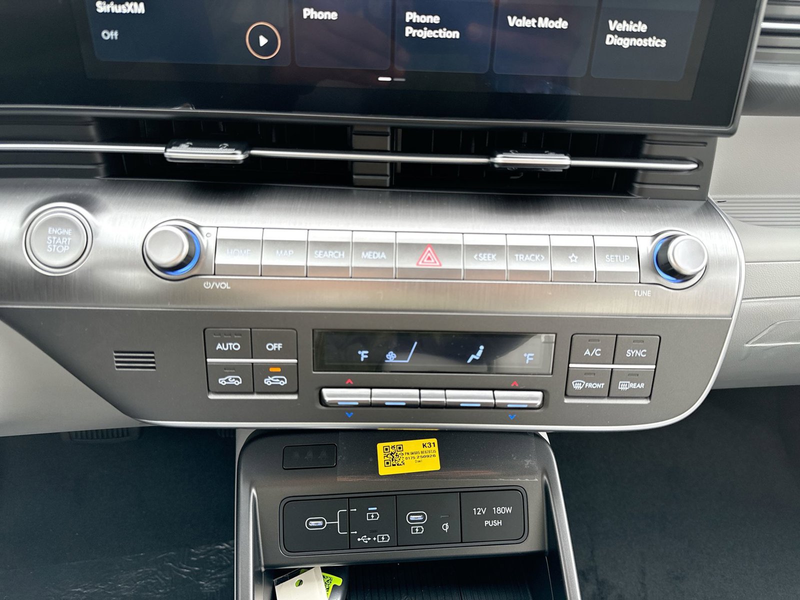 Certified 2026 Hyundai Kona SEL Premium AWD/4WD image 21