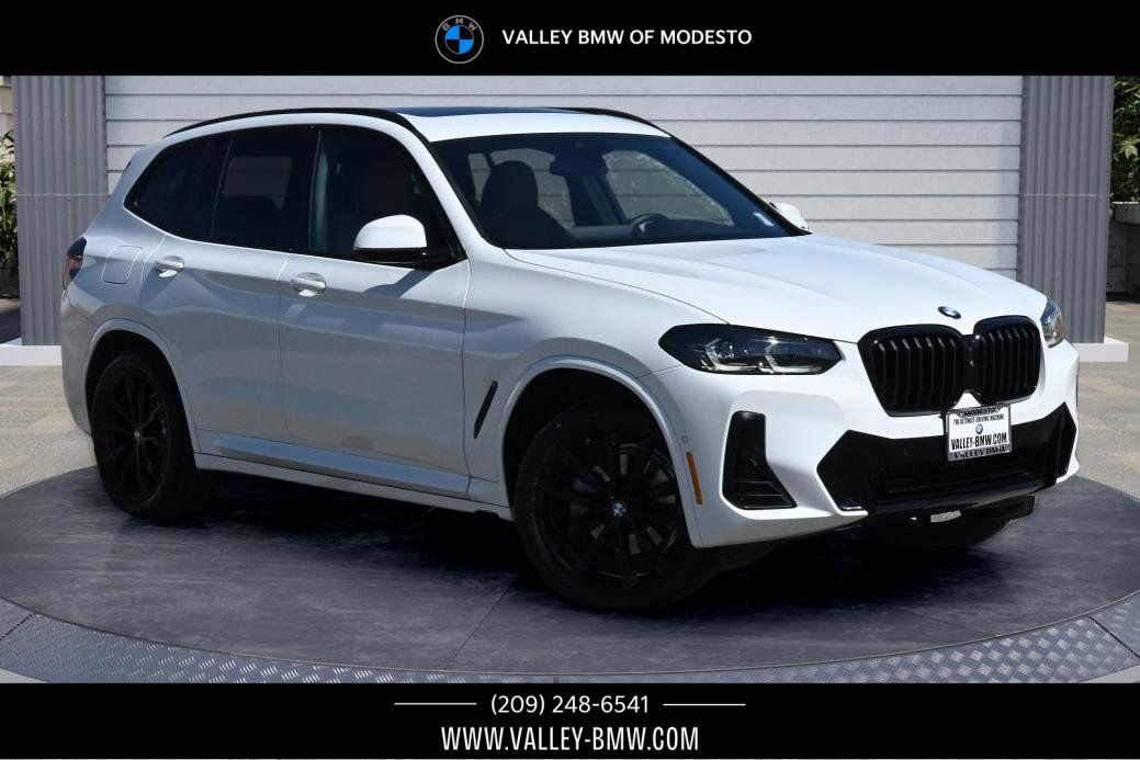 Certified 2024 BMW X3 xDrive30i w/ Premium Package AWD/4WD image 1
