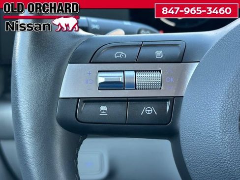 Used 2024 Hyundai Kona Limited FWD image 19