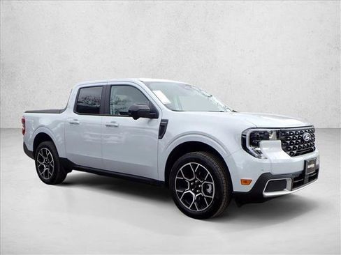 New 2026 Ford Maverick Lariat w/ 4K Tow Package image 6