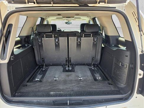 Used 2010 Chevrolet Tahoe LTZ AWD/4WD image 17