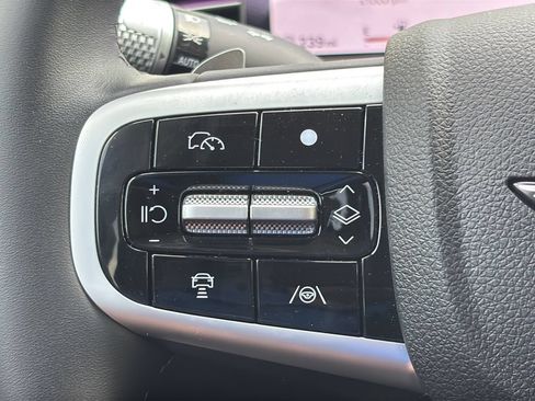 Certified 2026 Genesis GV70 2.5T AWD/4WD image 22