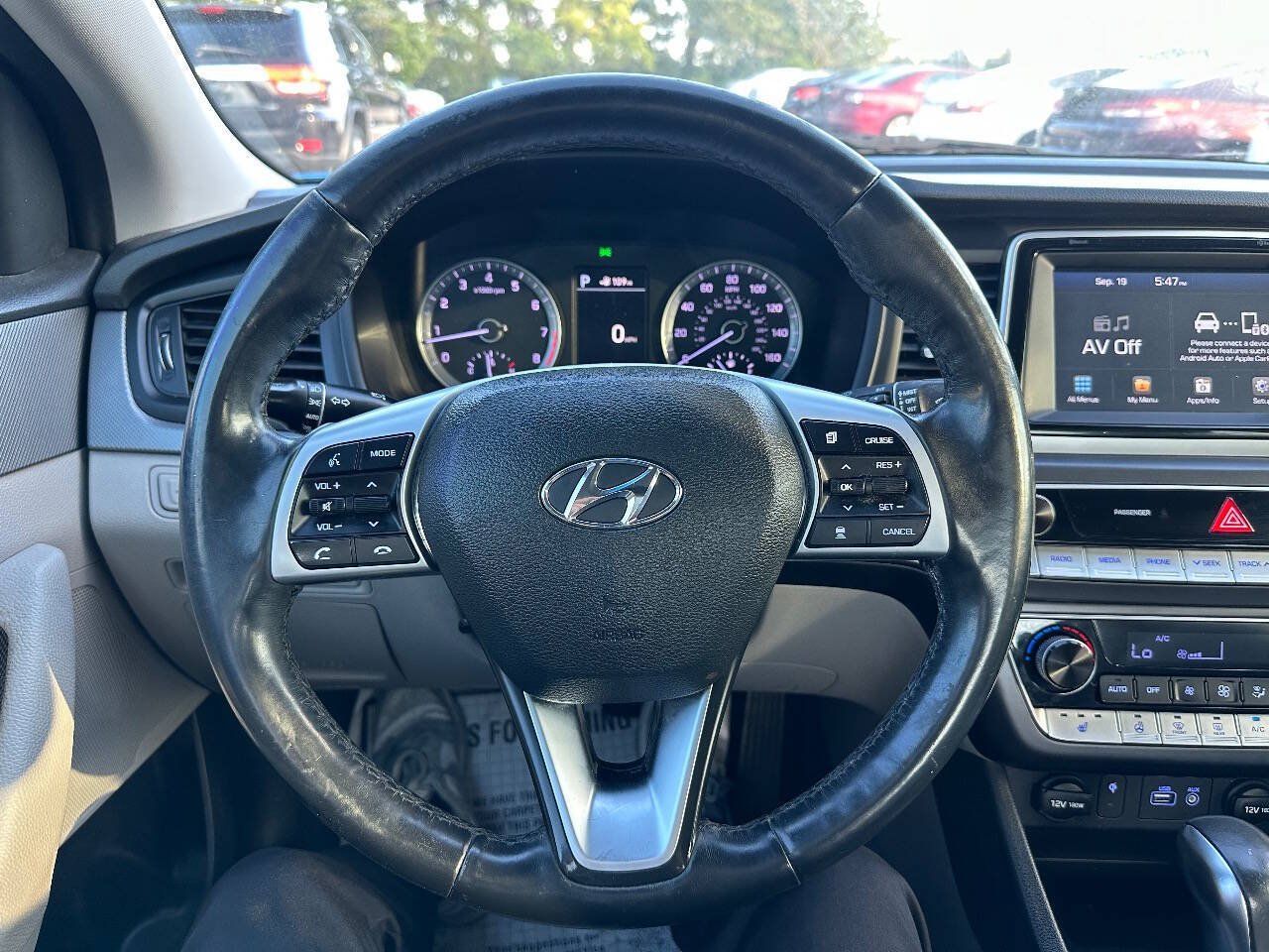 Used 2019 Hyundai Sonata SEL w/ Tech Package 02 FWD image 18
