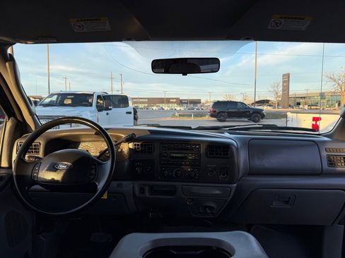 Used 2004 Ford F250 4x4 SuperCab Super Duty image 22
