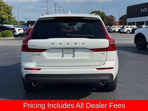 Used 2021 Volvo XC60 T5 Momentum w/ Protection Package Premier FWD image 4