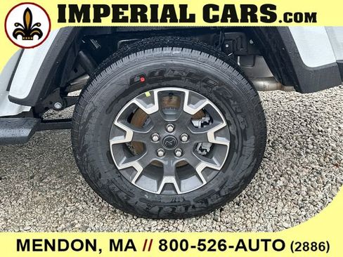 New 2026 Jeep Gladiator Sport image 8