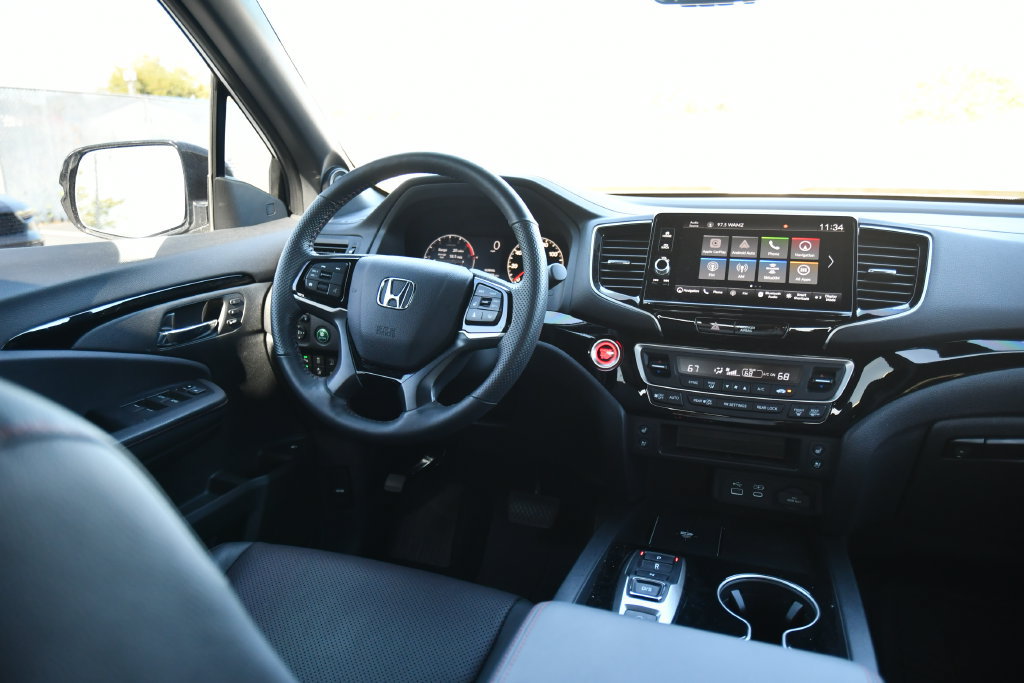 Used 2026 Honda Ridgeline Black Edition image 24