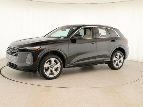 New 2025 Audi Q5 Premium Plus image 13