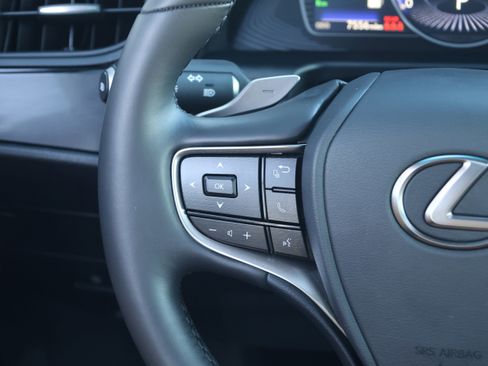 Used 2025 Lexus ES 350 350 image 17