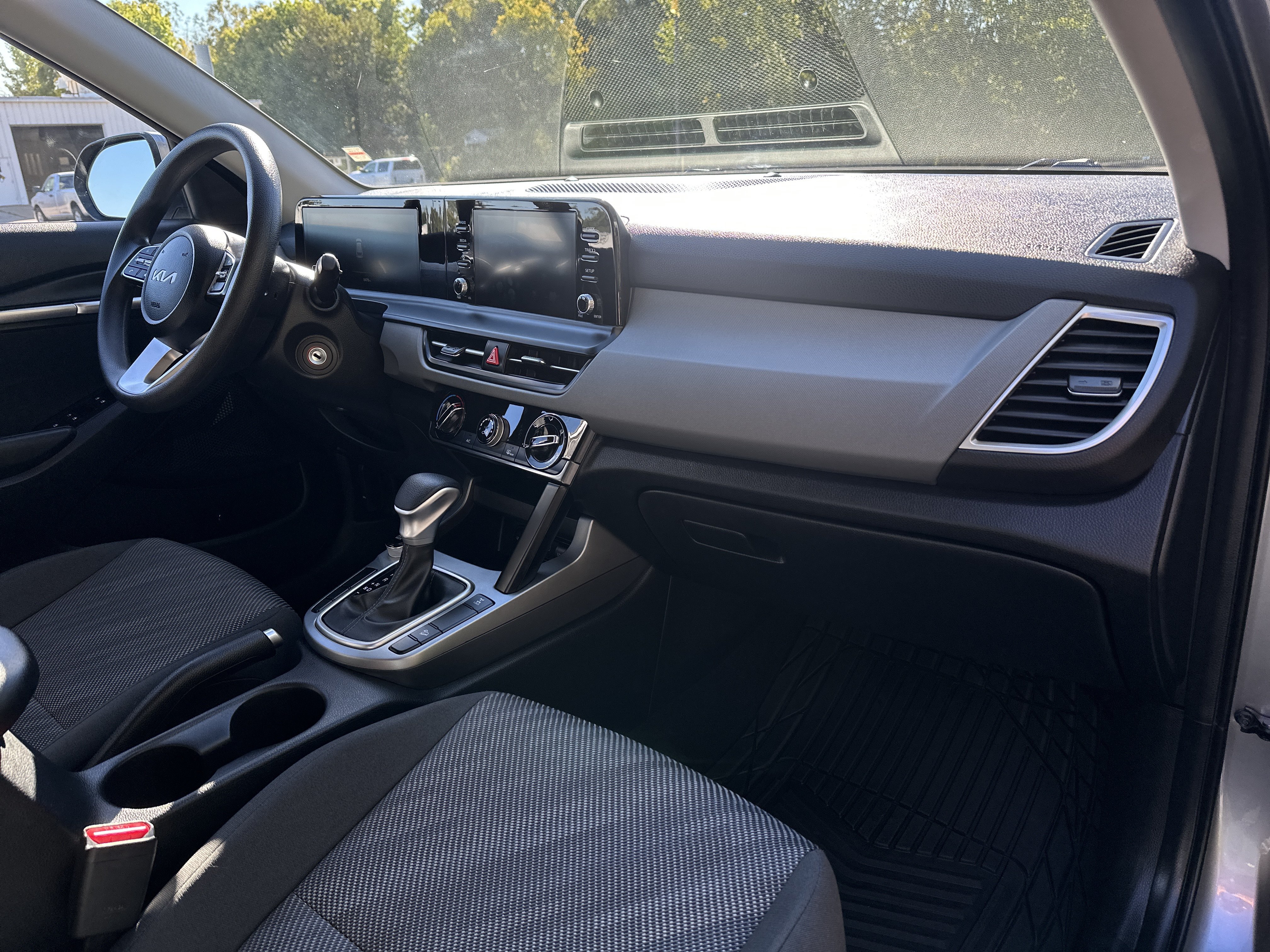 Certified 2026 Kia Seltos LX AWD/4WD image 26