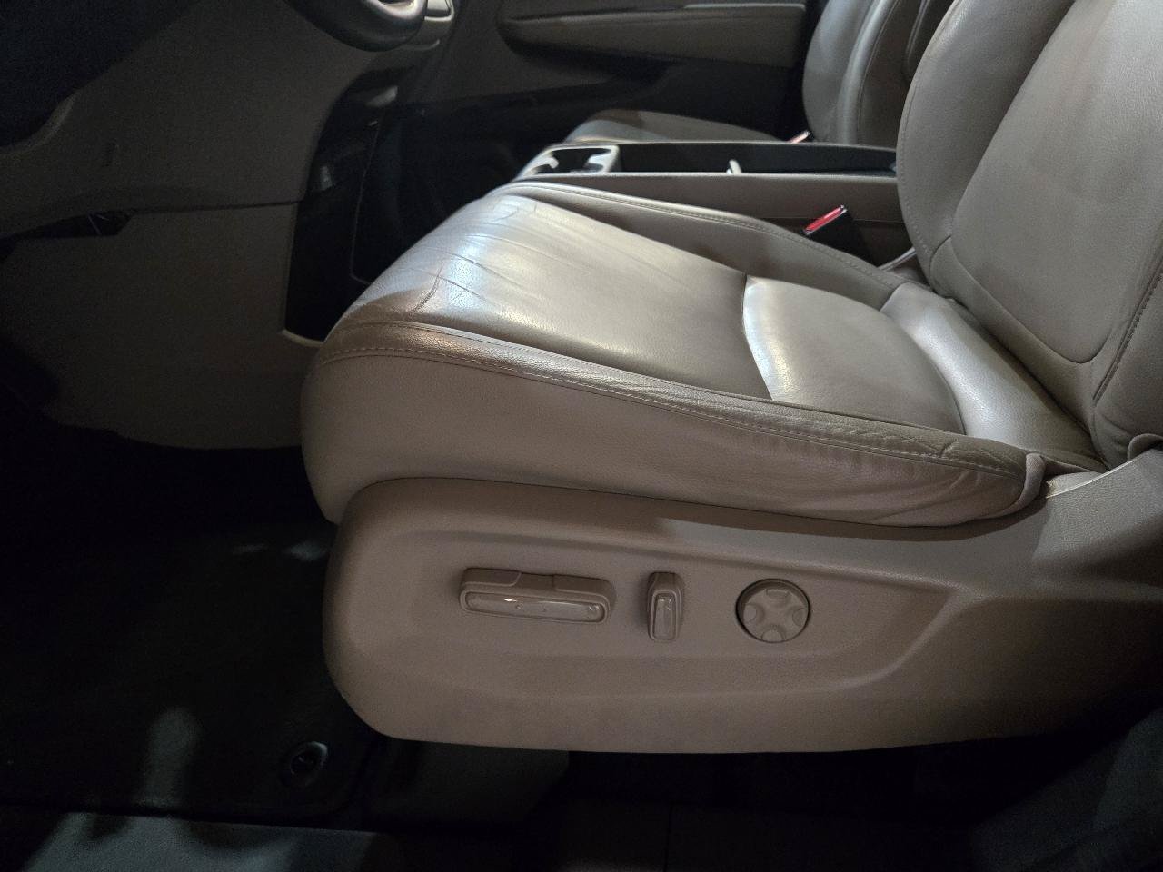 Used 2018 Honda Odyssey EX-L image 21