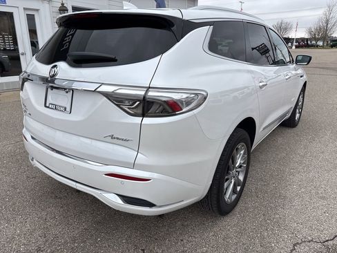 Certified 2024 Buick Enclave Avenir w/ Avenir Technology Package image 5