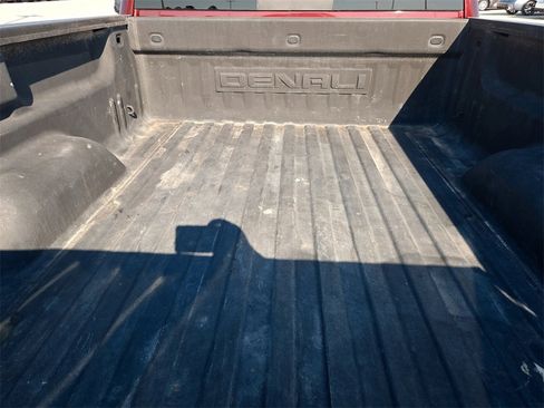 Used 2016 GMC Sierra 2500 Denali w/ Duramax Plus Package image 31