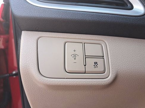 Used 2022 Hyundai Accent SEL image 26