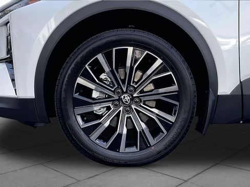 New 2026 Toyota C-HR AWD/4WD image 11