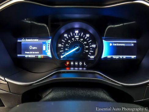 Used 2018 Ford Fusion S image 14