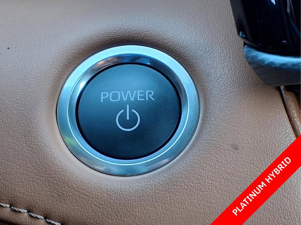 Used 2026 Toyota Highlander Platinum AWD/4WD image 25