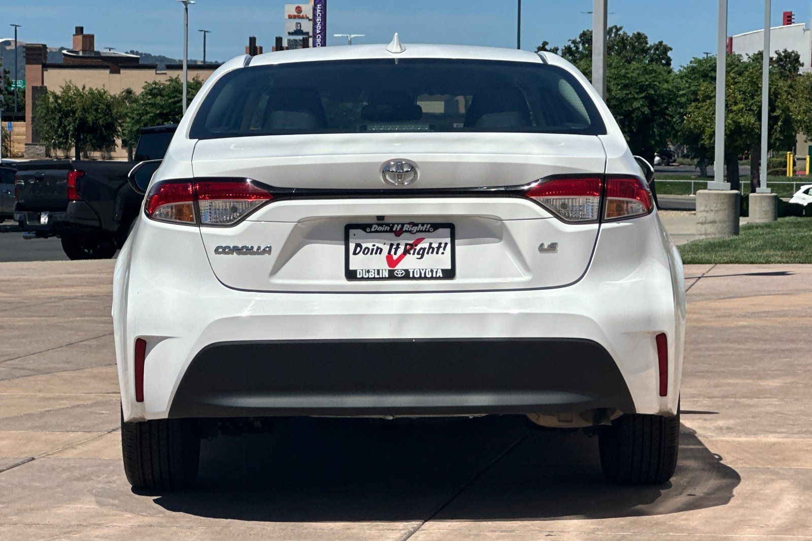 Certified 2024 Toyota Corolla LE FWD image 6