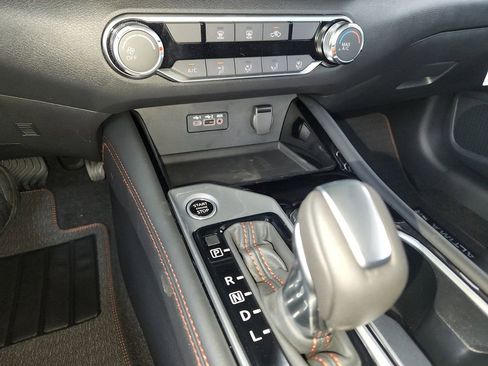 New 2025 Nissan Altima 2.5 SR image 15