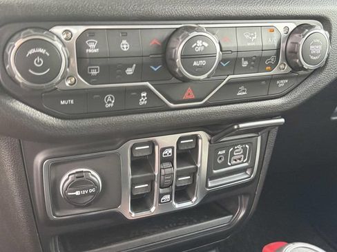 New 2026 Jeep Gladiator Sport AWD/4WD image 34