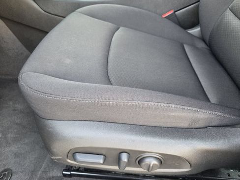 Used 2025 Chevrolet Malibu LT FWD image 21