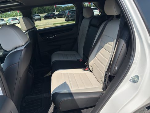 Used 2025 Honda CR-V Sport Touring image 15