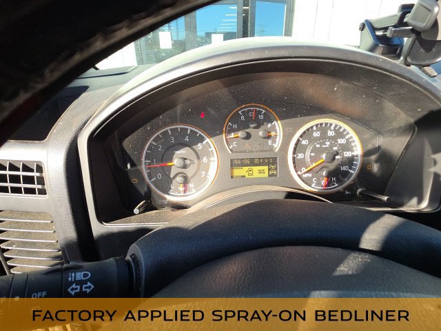 Used 2014 Nissan Titan SV w/ SV Premium Utility Package AWD/4WD image 13