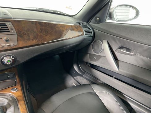 Used 2008 BMW Z4 3.0si image 24