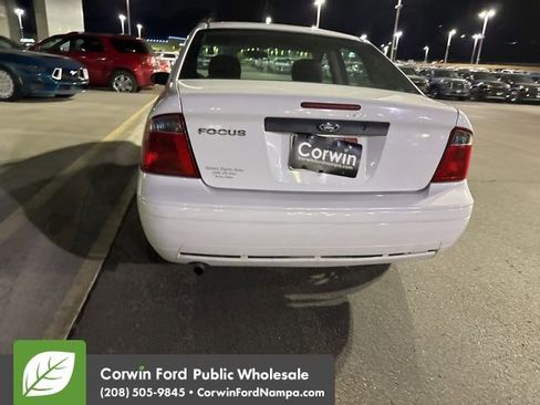 Used 2007 Ford Focus SES image 7