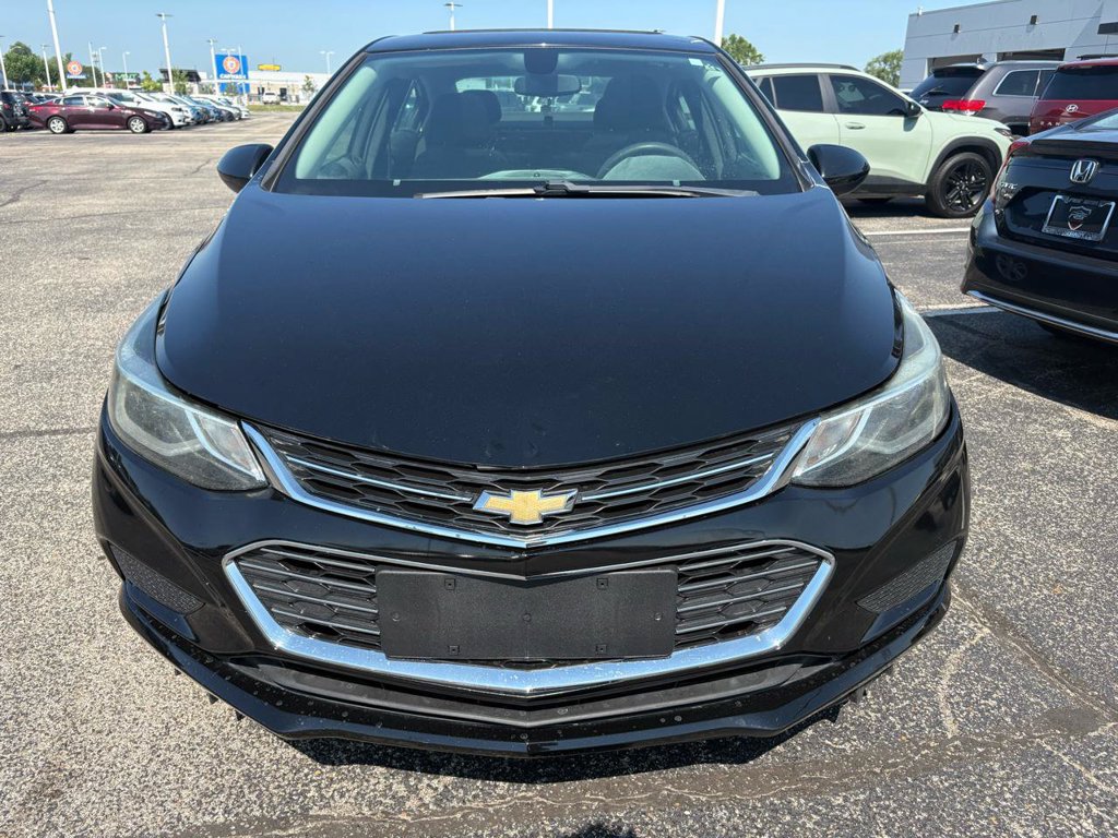 Used 2016 Chevrolet Cruze LT FWD image 9