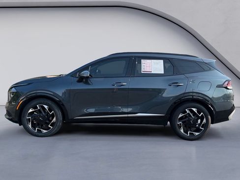 Used 2025 Kia Sportage SX FWD image 2
