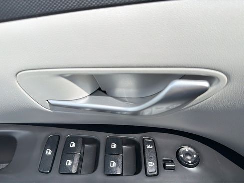 Used 2024 Hyundai Tucson SE AWD/4WD image 16