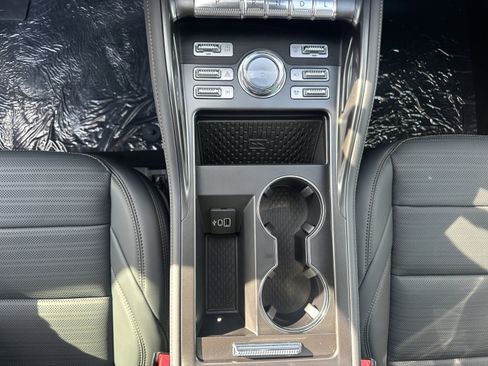 New 2026 Lincoln Nautilus Reserve w/ Jet Appearance Package AWD/4WD image 15