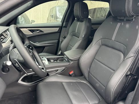 New 2025 Jaguar F-PACE R-Dynamic S image 6