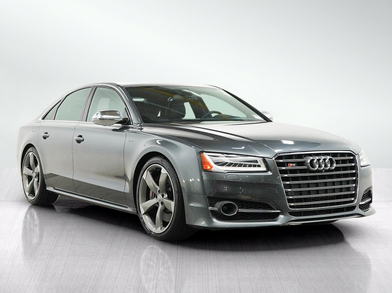 Used 2015 Audi S8 w/ Full Leather Package AWD/4WD image 7