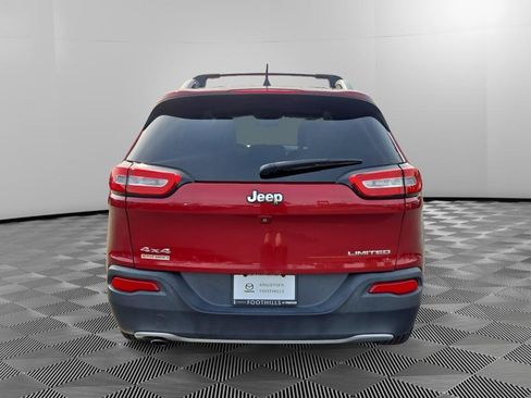 Used 2017 Jeep Cherokee Limited AWD/4WD image 6