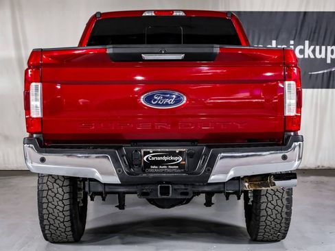 Used 2019 Ford F250 XLT w/ XLT Premium Package AWD/4WD image 9