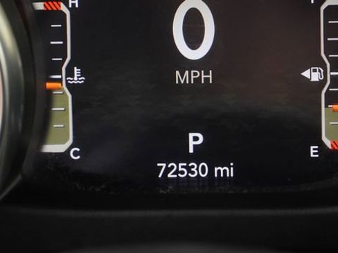 Certified 2023 Jeep Gladiator Rubicon AWD/4WD image 31