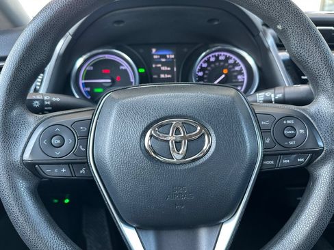Used 2020 Toyota Camry LE w/ Fleet Convenience Package FWD image 21