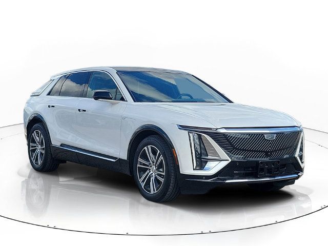 Certified 2024 Cadillac Lyriq Luxury w/ LPO, Floor Liner Package AWD/4WD image 2