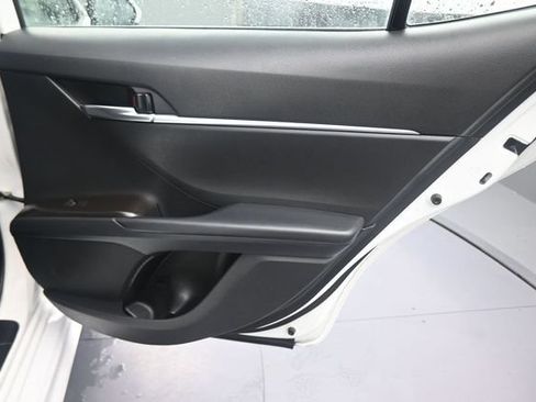 Certified 2024 Toyota Camry SE FWD image 15