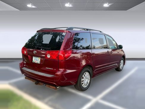 Used 2008 Toyota Sienna LE FWD image 7
