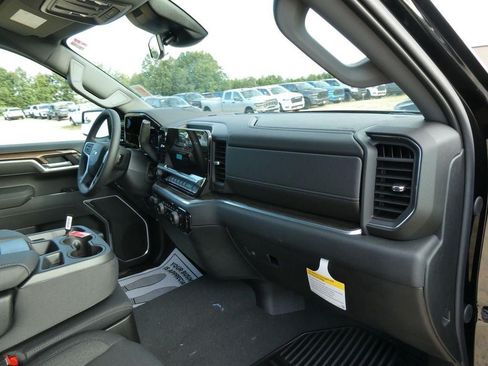 New 2026 Chevrolet Silverado 1500 RST AWD/4WD image 10