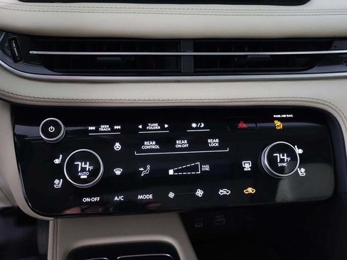 Used 2023 INFINITI QX60 Luxe w/ Cargo Package AWD/4WD image 52
